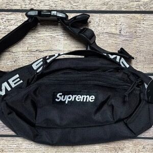 Supreme Waist bag (ss18)